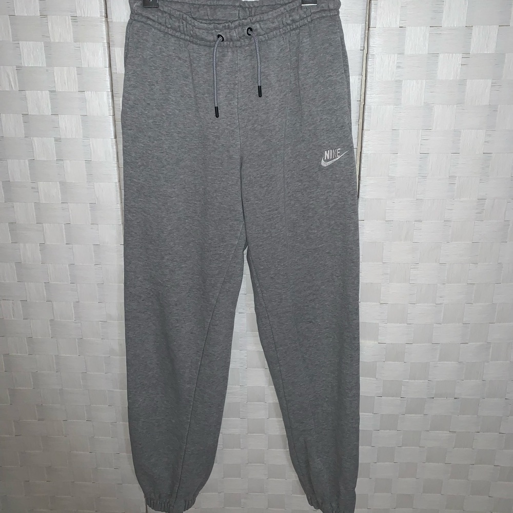 Nike Women Sweatpants